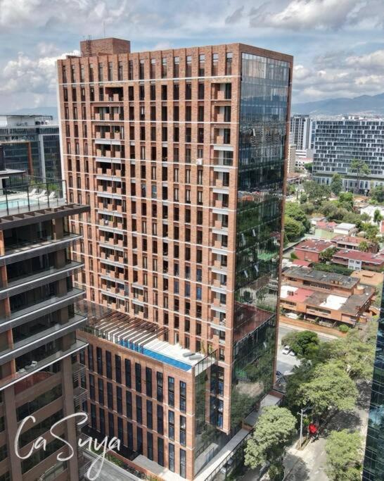 Casuya Airali Apartments With Heated Pool, Gym In City Center Guatemala City Exterior photo